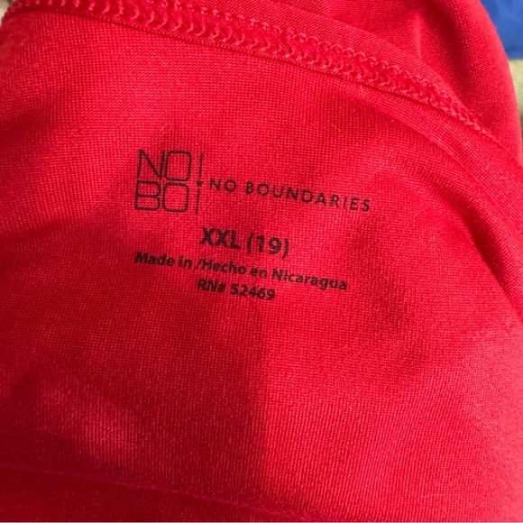 No Boundaries Basic Red Stretch Fitted Red Tank - Picture 5 of 7